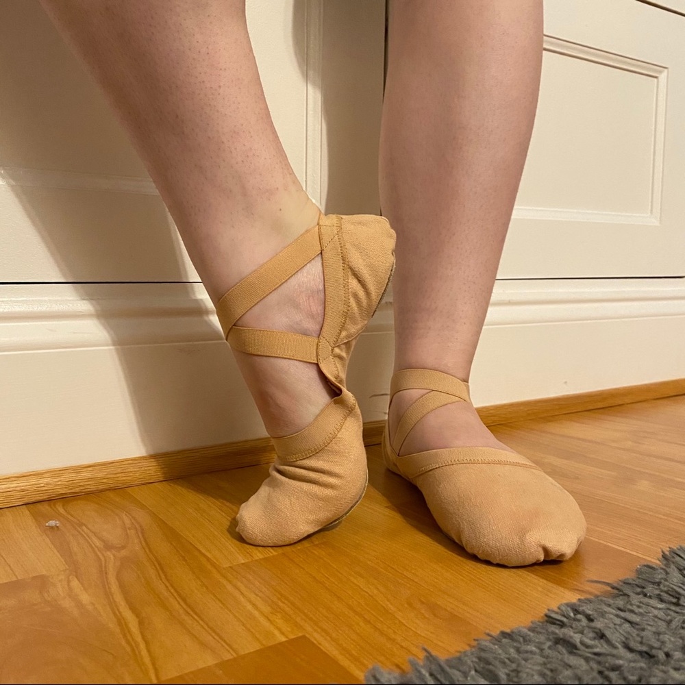 Bloch Pro Elastic Ballet Flats (Sand)